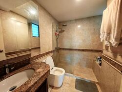 Stratford Court (D16), Condominium #615151321